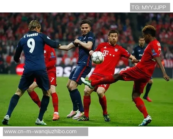 拜仁慕尼黑与马德里竞技激战正酣谁能在欧冠赛场笑到最后